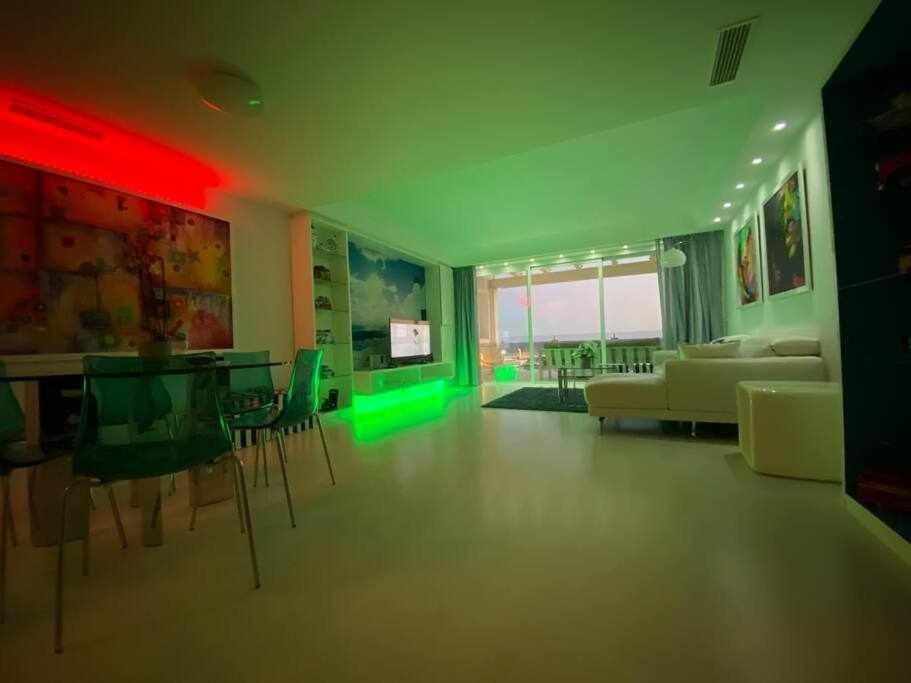 Puerto Banus Penthouse Apartment K1 Марбелья Экстерьер фото
